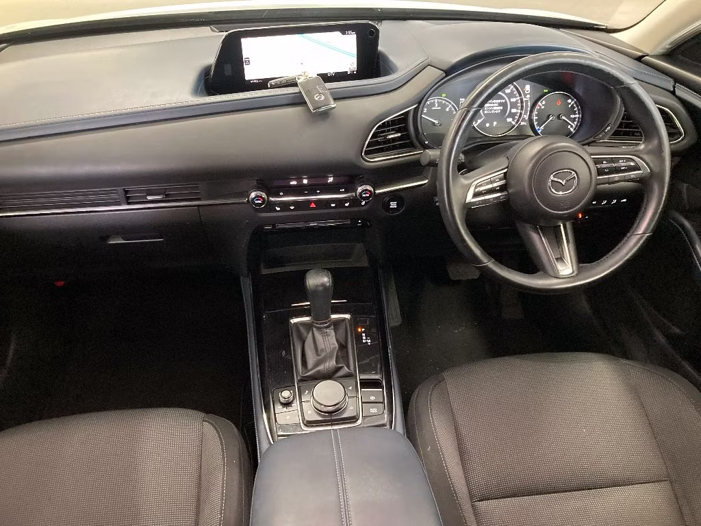 MAZDA CX-30