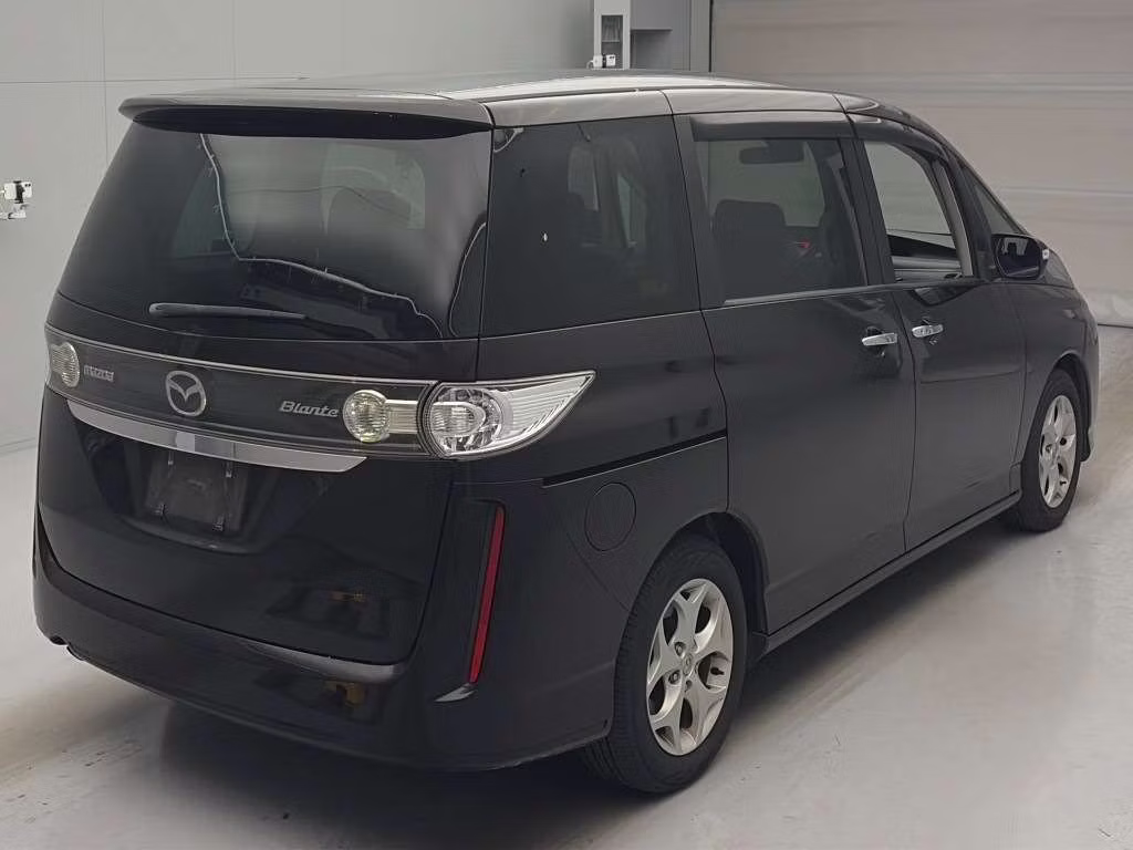 MAZDA BIANTE