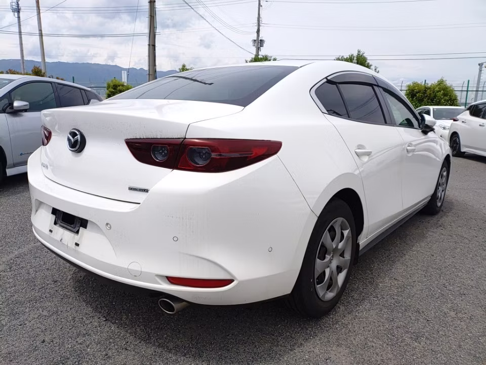 MAZDA MAZDA3