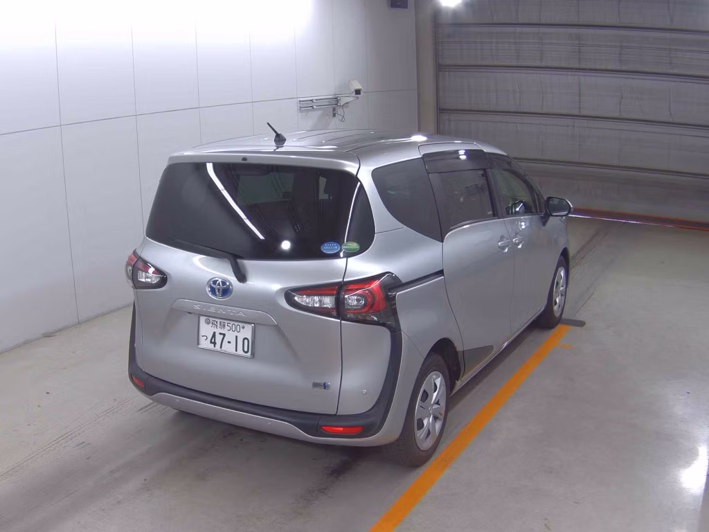 TOYOTA SIENTA