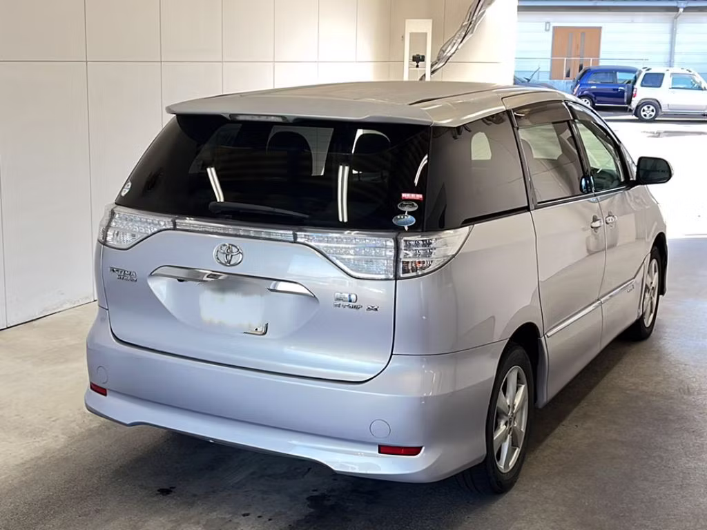 TOYOTA ESTIMA