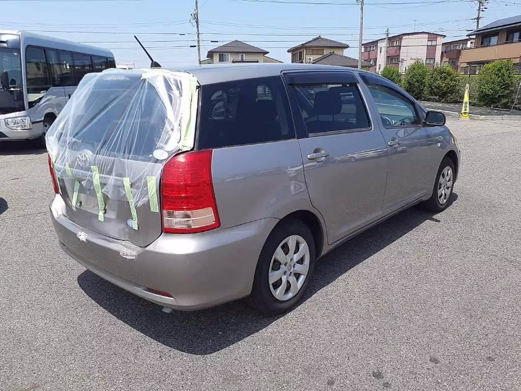 TOYOTA WISH