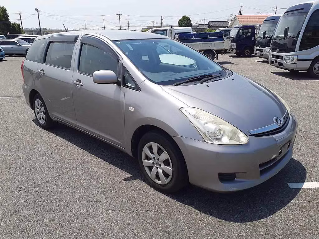 TOYOTA WISH