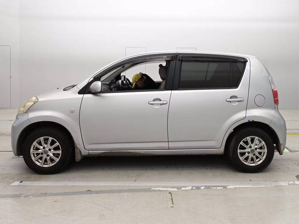 TOYOTA PASSO