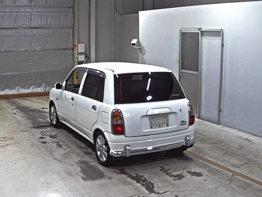 DAIHATSU MIRA GINO