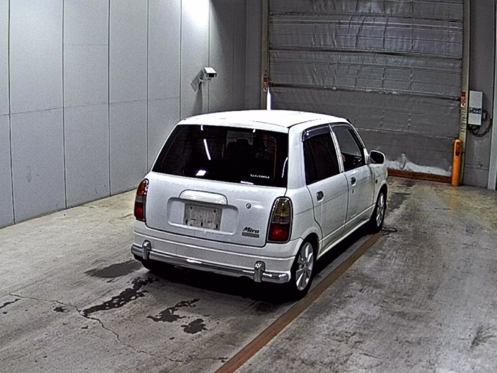 DAIHATSU MIRA GINO
