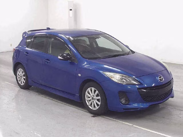 MAZDA AXELA