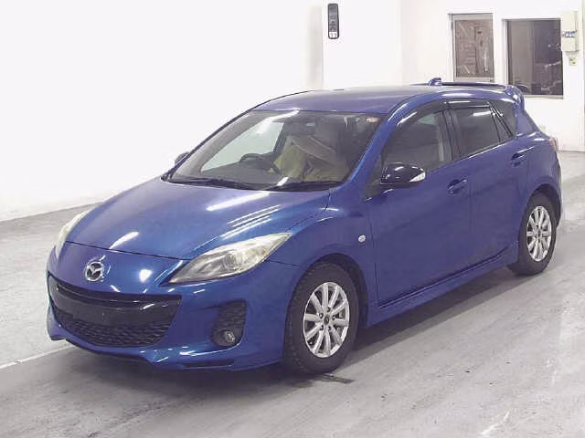 MAZDA AXELA