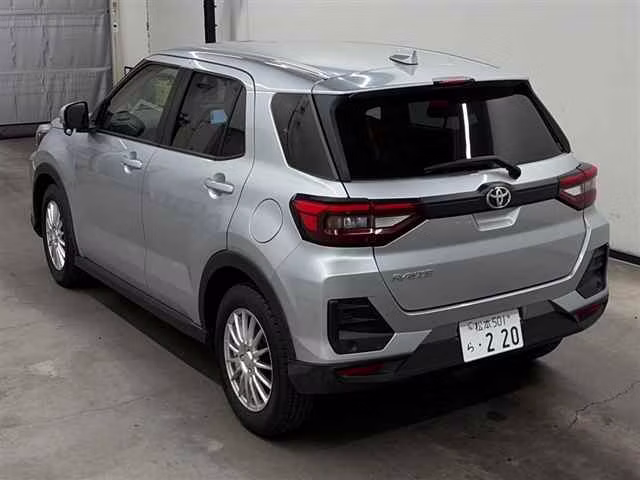 TOYOTA RAIZE