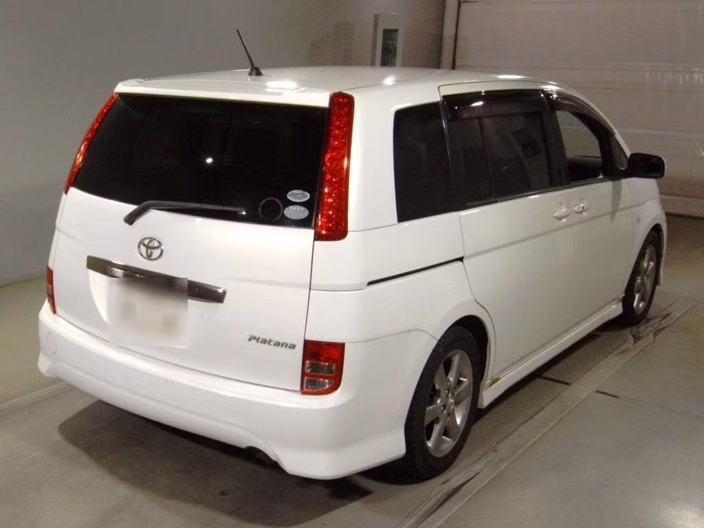 TOYOTA ISIS