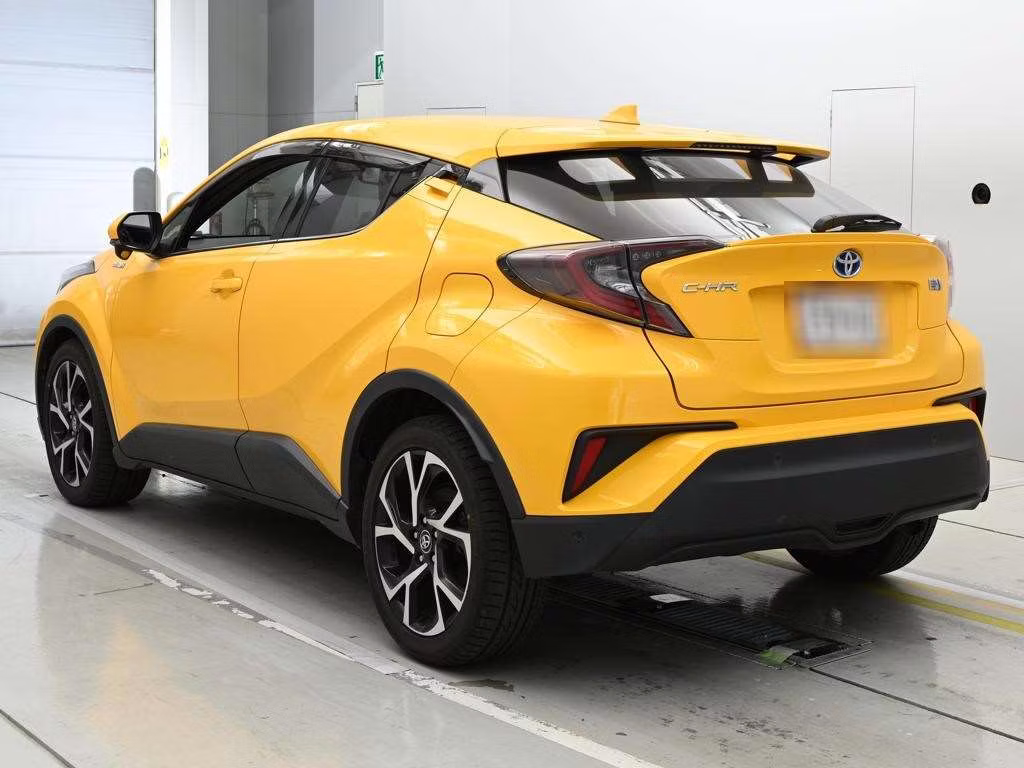 TOYOTA C-HR