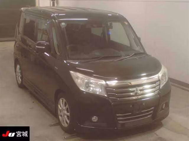 MITSUBISHI DELICA D:2