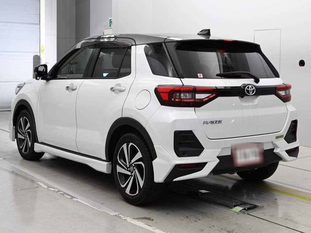 TOYOTA RAIZE