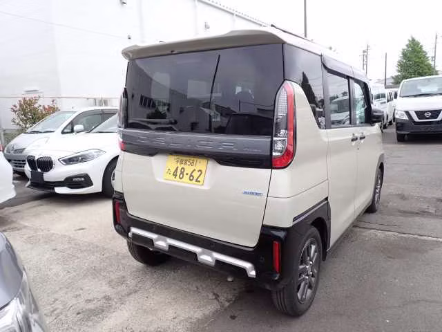 MITSUBISHI DELICA MINI