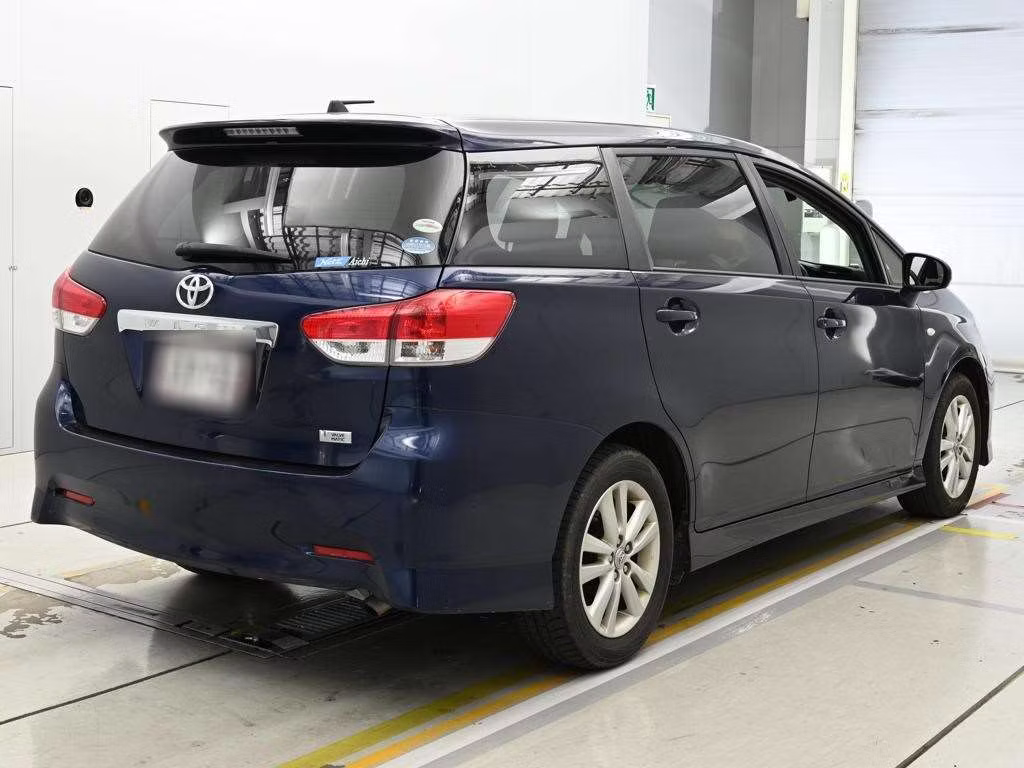 TOYOTA WISH