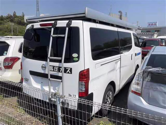 NISSAN NV350 CARAVAN