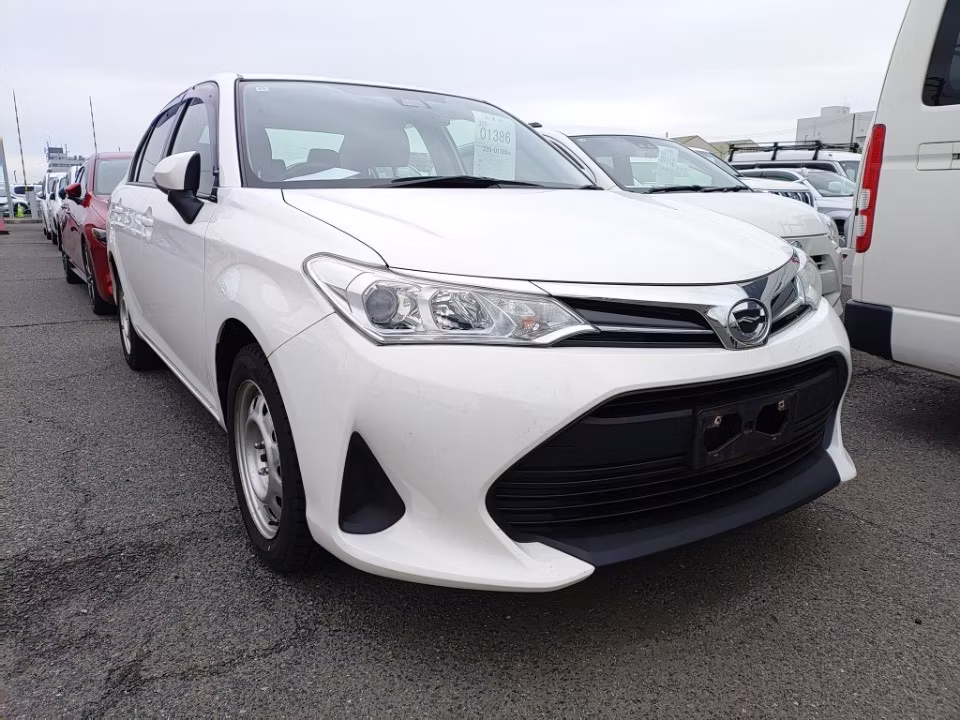 TOYOTA COROLLA AXIO