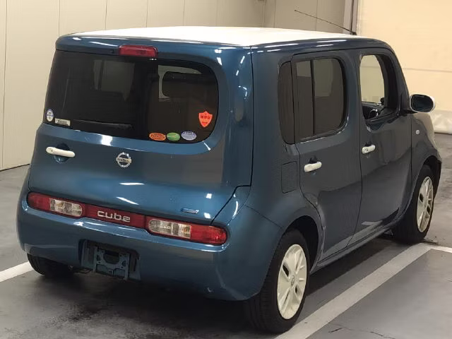 NISSAN CUBE