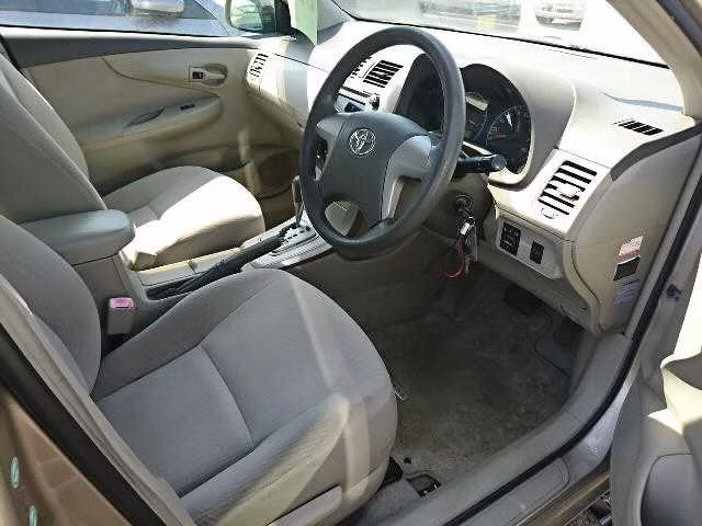 TOYOTA COROLLA AXIO