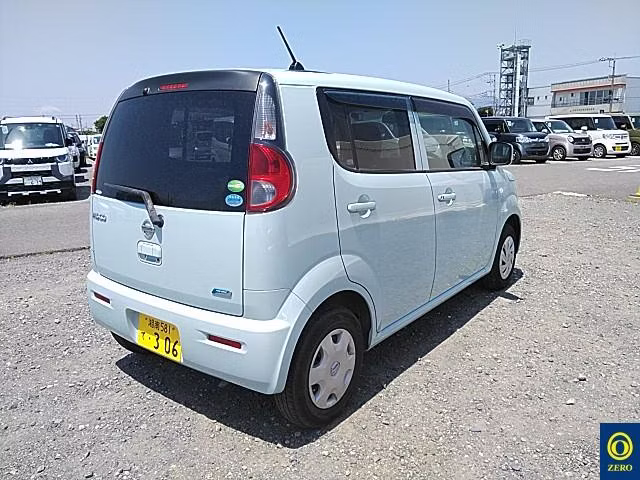 NISSAN MOCO