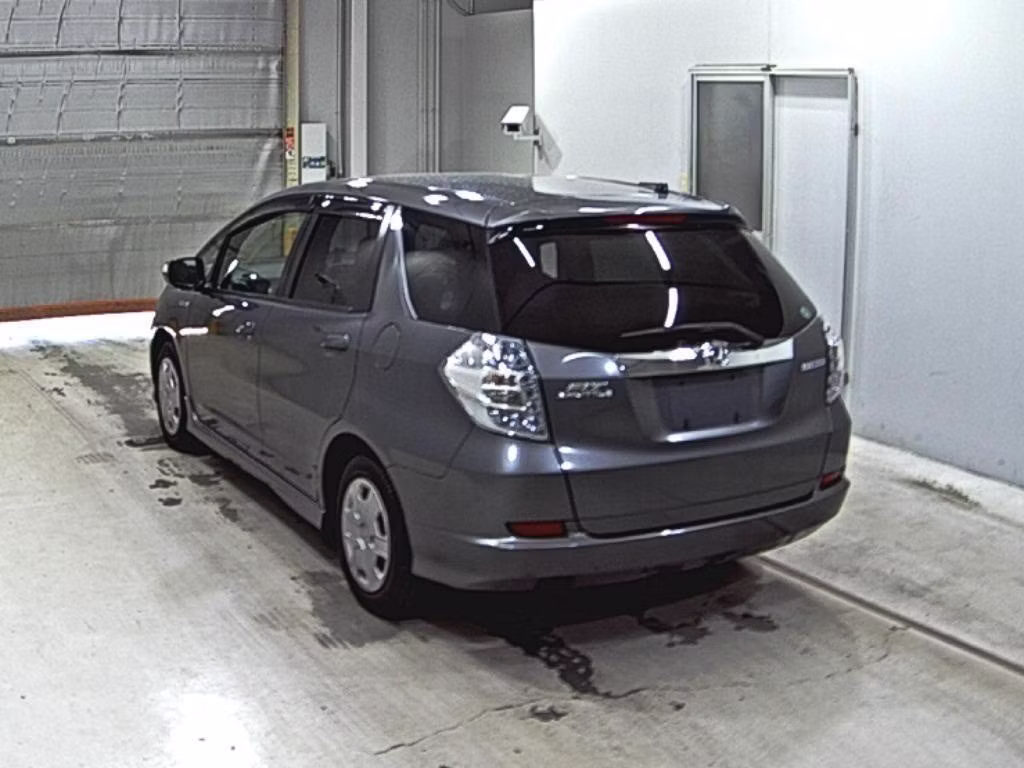 HONDA FIT SHUTTLE