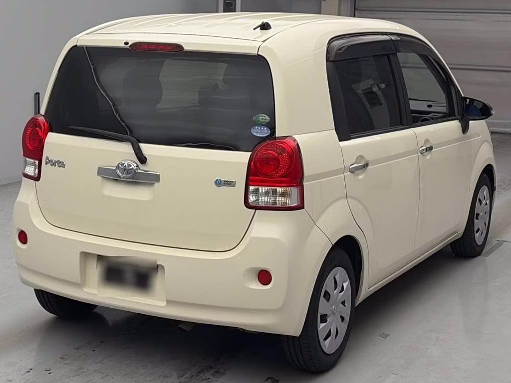 TOYOTA PORTE