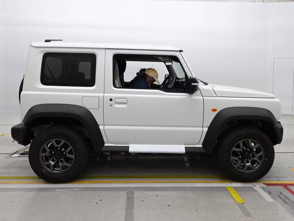 SUZUKI JIMNY SIERRA