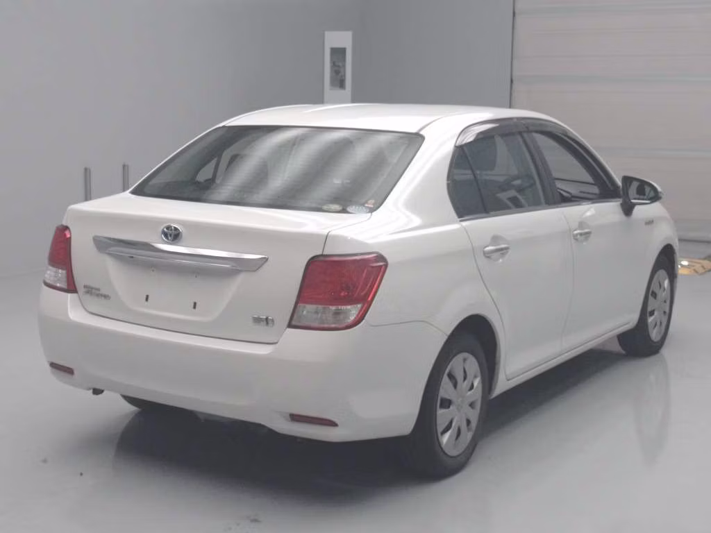 TOYOTA COROLLA AXIO