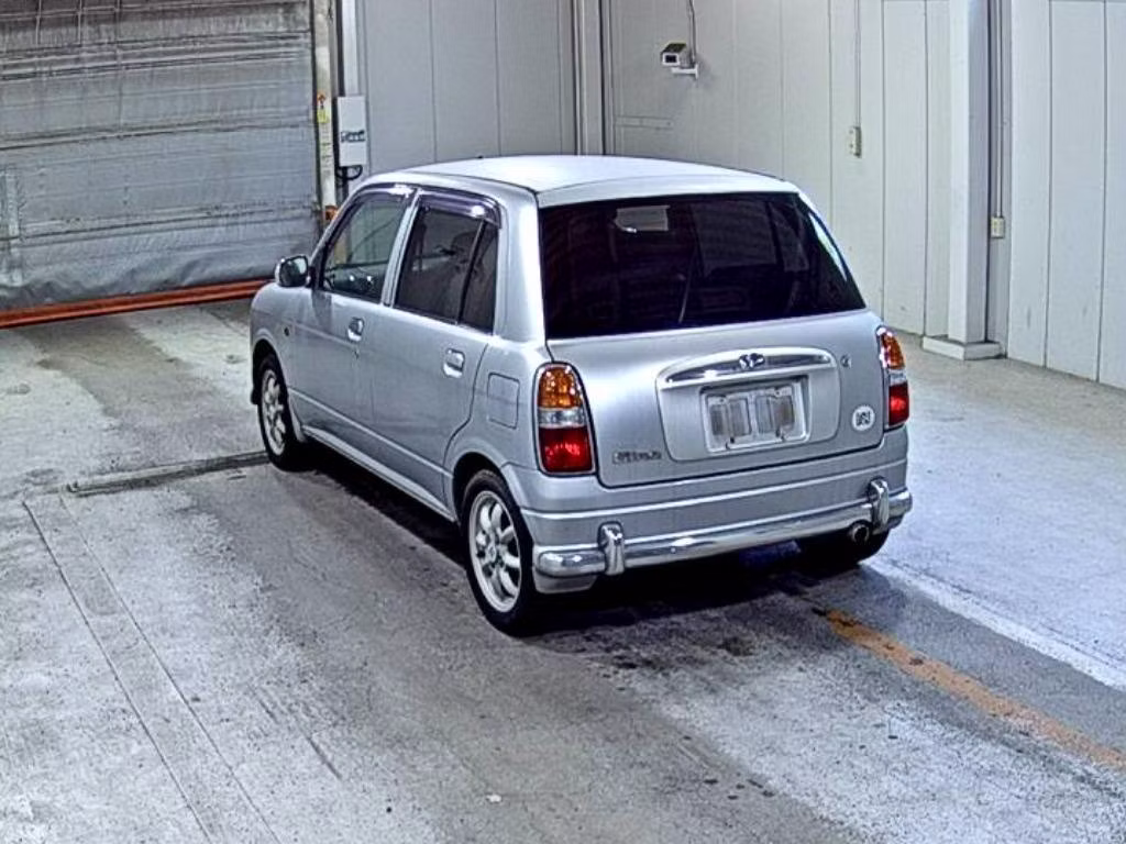 DAIHATSU MIRA GINO