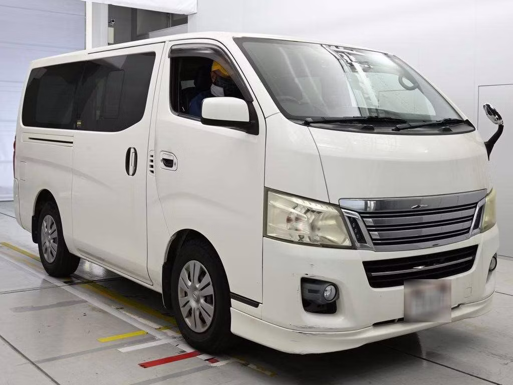 NISSAN NV350 CARAVAN