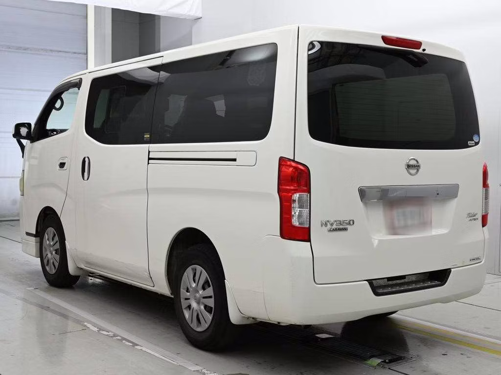 NISSAN NV350 CARAVAN