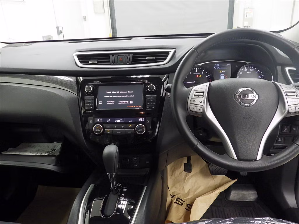 NISSAN X-TRAIL