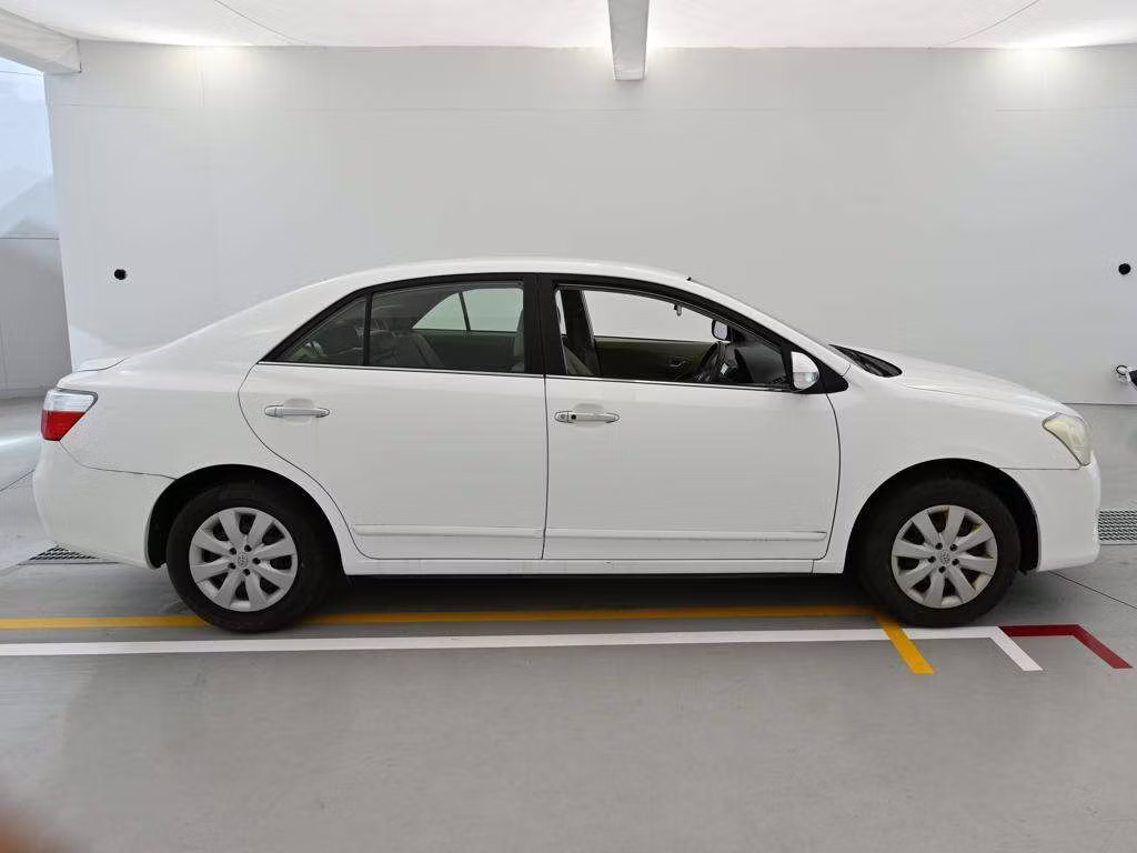TOYOTA PREMIO