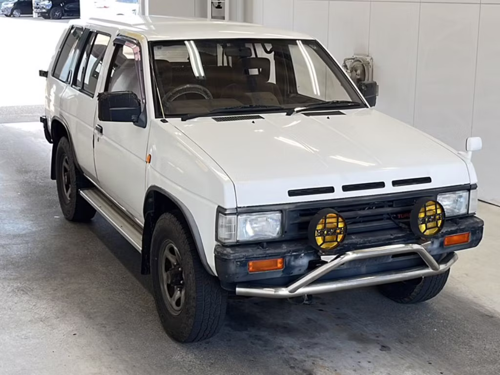 NISSAN TERRANO