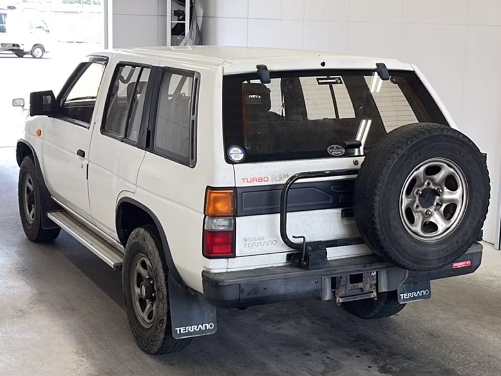 NISSAN TERRANO