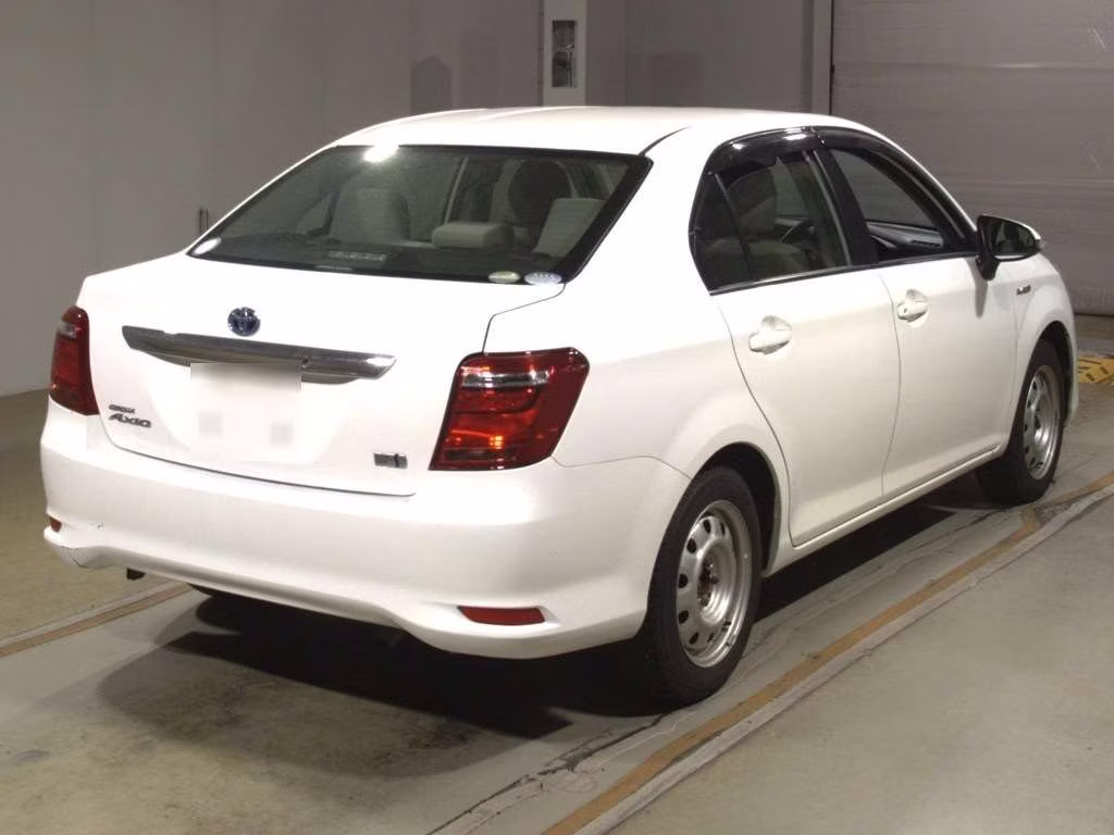 TOYOTA COROLLA AXIO
