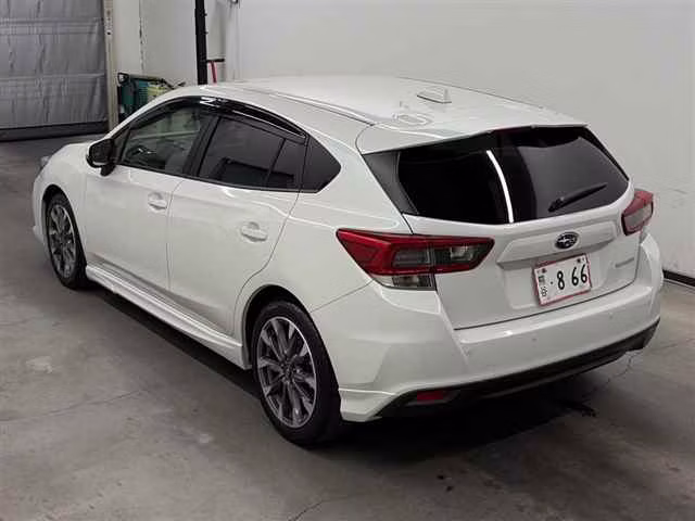 SUBARU IMPREZA