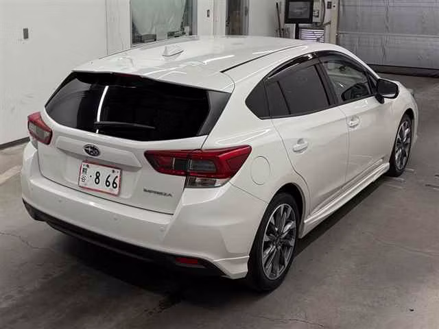 SUBARU IMPREZA