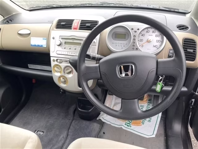 HONDA LIFE