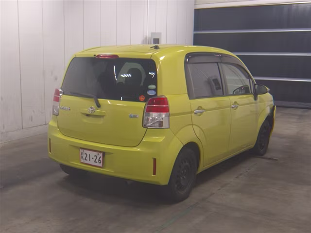 TOYOTA SPADE