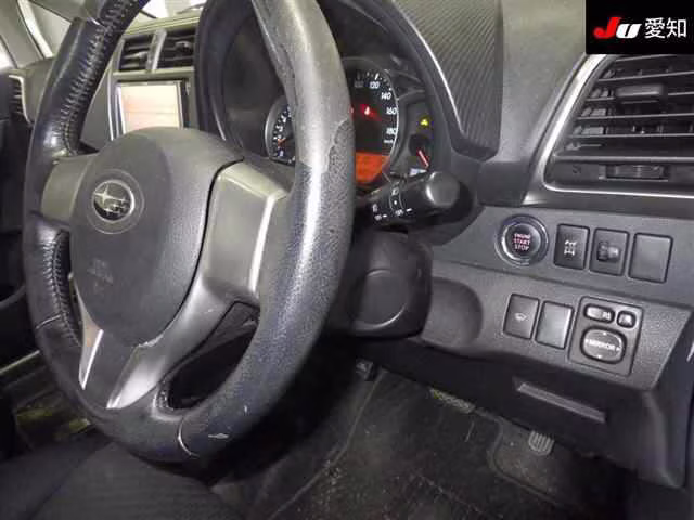 SUBARU TREZIA