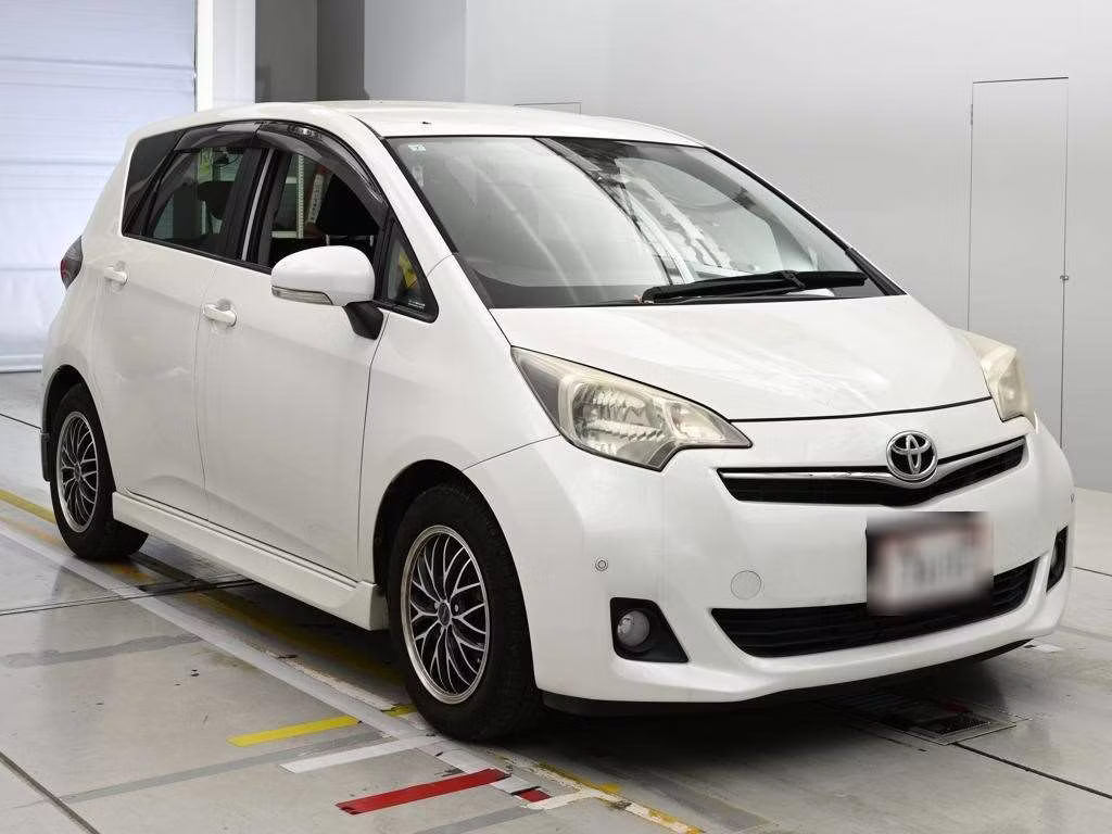 TOYOTA RACTIS