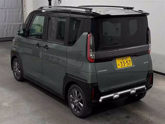 MITSUBISHI DELICA MINI