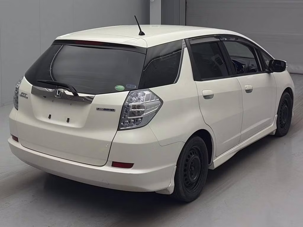 HONDA FIT SHUTTLE
