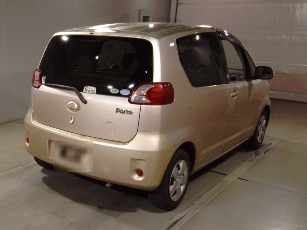 TOYOTA PORTE