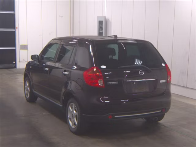 MAZDA VERISA