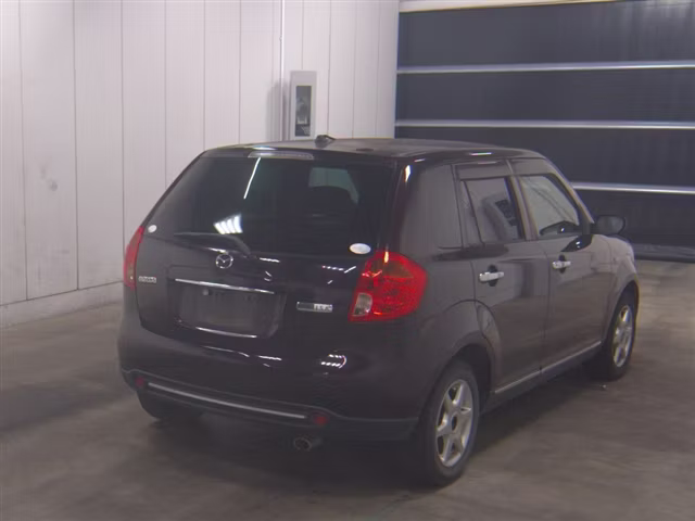 MAZDA VERISA