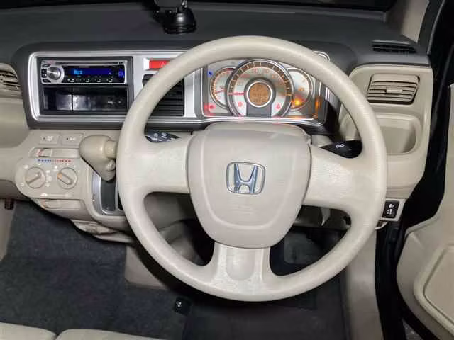 HONDA LIFE
