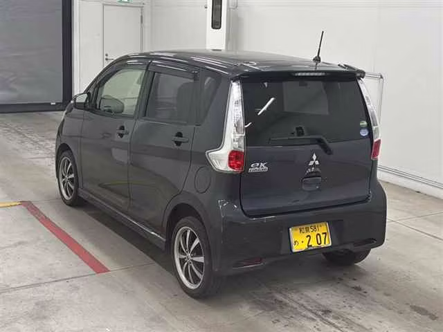 MITSUBISHI EK CUSTOM