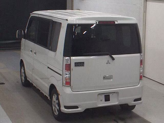 MITSUBISHI TOWN BOX